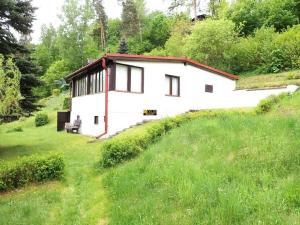 Prodej chaty, Bělá pod Bezdězem, Nad Kuřívodskou Silnicí, 70 m2