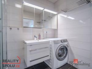 Prodej bytu 4+1, Praha - Stodůlky, Běhounkova, 82 m2