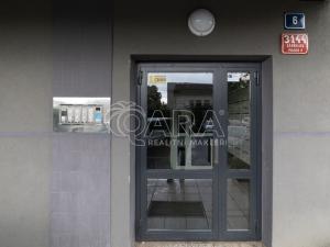 Prodej bytu 6+kk a větší, Praha, Dunická, 376 m2