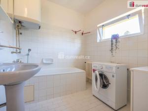 Pronájem bytu 3+1, Dobrá Voda u Českých Budějovic, Pod Lesem, 90 m2