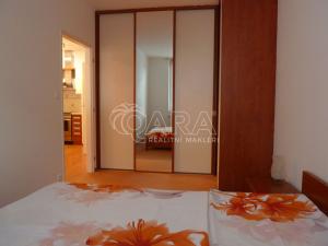Pronájem bytu 2+kk, Praha - Letňany, Terezínská, 52 m2