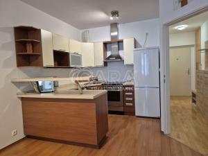 Pronájem bytu 2+kk, Praha - Letňany, Terezínská, 52 m2