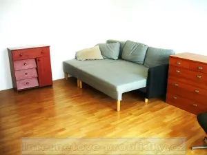 Pronájem pokoje, Praha - Kobylisy, Klapkova, 15 m2