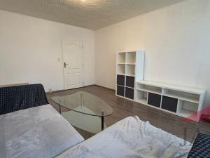 Prodej bytu 3+1, Praha - Stodůlky, Borovanského, 71 m2