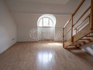 Prodej bytu 3+1, Praha - Bubeneč, Na výšinách, 77 m2