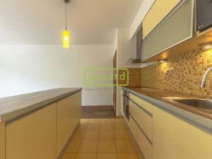 Pronájem bytu 2+kk, Praha, Kališnická, 57 m2