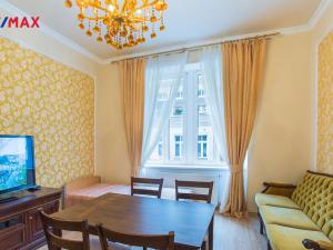 Prodej bytu 2+kk, Karlovy Vary, Tylova, 45 m2