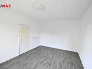 Pronájem bytu 1+1, Hradec Králové - Nový Hradec Králové, Mandysova, 32 m2