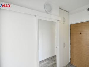 Pronájem bytu 1+1, Hradec Králové - Nový Hradec Králové, Mandysova, 32 m2
