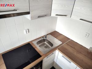 Pronájem bytu 2+kk, Litvínov - Horní Litvínov, Koldům, 36 m2