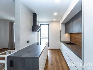 Pronájem bytu 3+kk, Praha - Holešovice, Argentinská, 90 m2