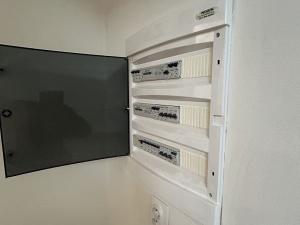 Pronájem obchodního prostoru, Planá, 65 m2