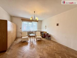 Prodej bytu 2+1, Ostrov, 65 m2