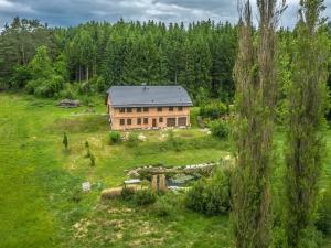 Prodej rodinného domu, Kratušín, 420 m2