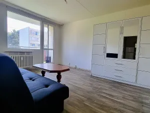 Pronájem bytu 1+1, Bílina, Aléská, 30 m2