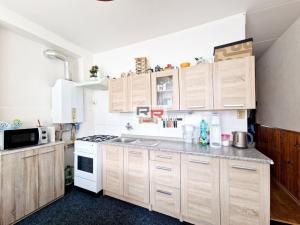 Pronájem bytu 3+1, Hlubočky - Mariánské Údolí, Gagarinova, 73 m2