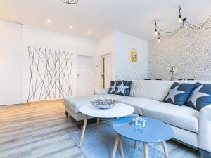Pronájem bytu 2+kk, Praha - Nusle, 5. května, 59 m2