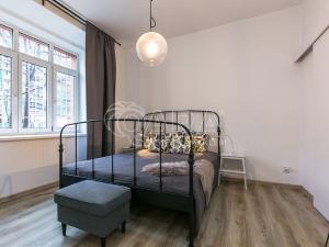 Pronájem bytu 2+kk, Praha - Nusle, 5. května, 59 m2
