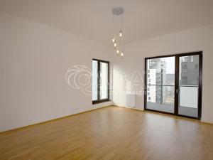 Pronájem bytu 4+kk, Praha - Holešovice, Sanderova, 170 m2