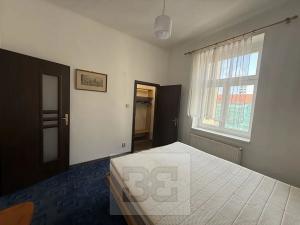 Pronájem bytu 3+kk, Praha - Vinohrady, Korunní, 75 m2