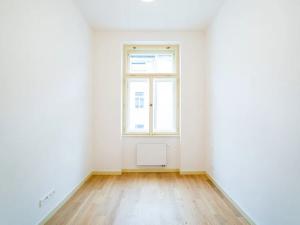 Pronájem bytu 2+kk, Praha - Nové Město, U půjčovny, 45 m2