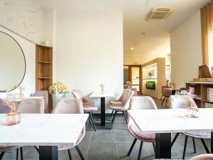 Prodej obchodního prostoru, Lednice, 21. dubna, 55 m2