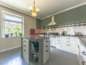 Prodej rodinného domu, Jivina, 300 m2