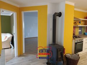 Pronájem bytu 3+1, Včelná, Husova, 112 m2