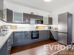 Prodej bytu 4+kk, Praha - Ruzyně, Karlovarská, 98 m2