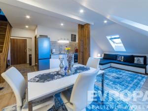 Pronájem bytu 2+kk, Slaný, Ouvalova, 60 m2
