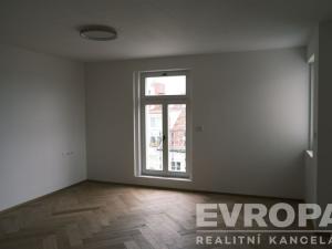 Pronájem bytu 3+kk, Praha - Vinohrady, Polská, 106 m2
