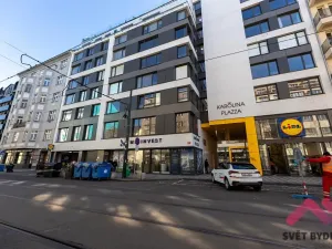 Pronájem kanceláře, Praha - Karlín, Sokolovská, 288 m2