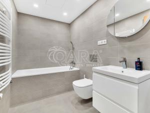 Pronájem bytu 1+kk, Praha - Vysočany, Kolbenova, 50 m2