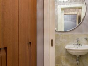 Prodej bytu 3+kk, Karlovy Vary, Vřídelní, 90 m2