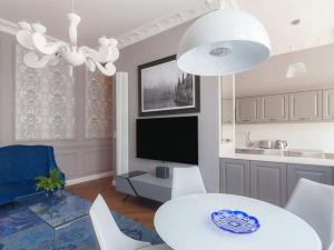 Prodej bytu 3+kk, Karlovy Vary, Vřídelní, 90 m2