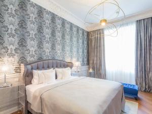 Prodej bytu 3+kk, Karlovy Vary, Vřídelní, 90 m2