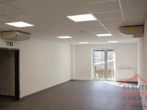 Prodej výrobních prostor, Hradec Králové, U Fotochemy, 1 m2