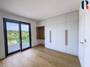 Pronájem bytu 2+kk, Praha - Modřany, Československého exilu, 67 m2