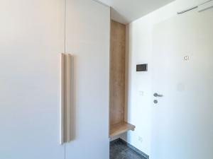 Pronájem bytu 2+kk, Praha - Modřany, Československého exilu, 67 m2