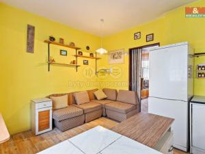 Prodej bytu 2+1, Děčín - Děčín II-Nové Město, Benešovská, 54 m2