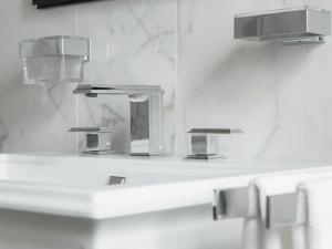 Prodej bytu 2+kk, Karlovy Vary, Vřídelní, 61 m2