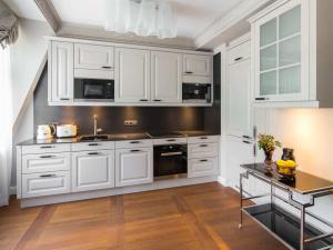 Prodej bytu 4+kk, Karlovy Vary, Vřídelní, 156 m2