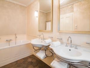 Prodej bytu 4+kk, Karlovy Vary, Vřídelní, 156 m2
