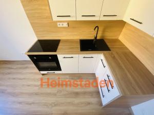 Pronájem bytu 2+kk, Ostrava - Poruba, Porubská, 41 m2