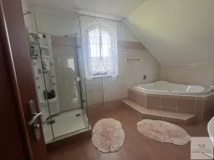 Prodej rodinného domu, Karlovy Vary, K Výhledu, 362 m2