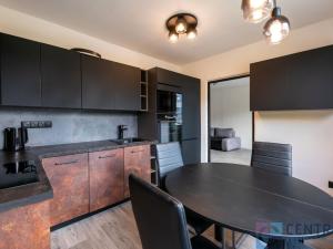 Prodej bytu 3+1, Trutnov - Horní Staré Město, Rozmarýnová, 71 m2