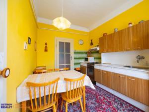 Prodej bytu 4+1, Šumperk, Masarykovo nám., 125 m2