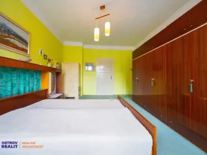 Prodej bytu 4+1, Šumperk, Masarykovo nám., 97 m2