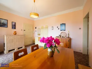 Prodej bytu 4+1, Šumperk, Masarykovo nám., 97 m2