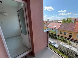 Prodej bytu 3+1, Hodonín, Pr. Veselého, 84 m2
